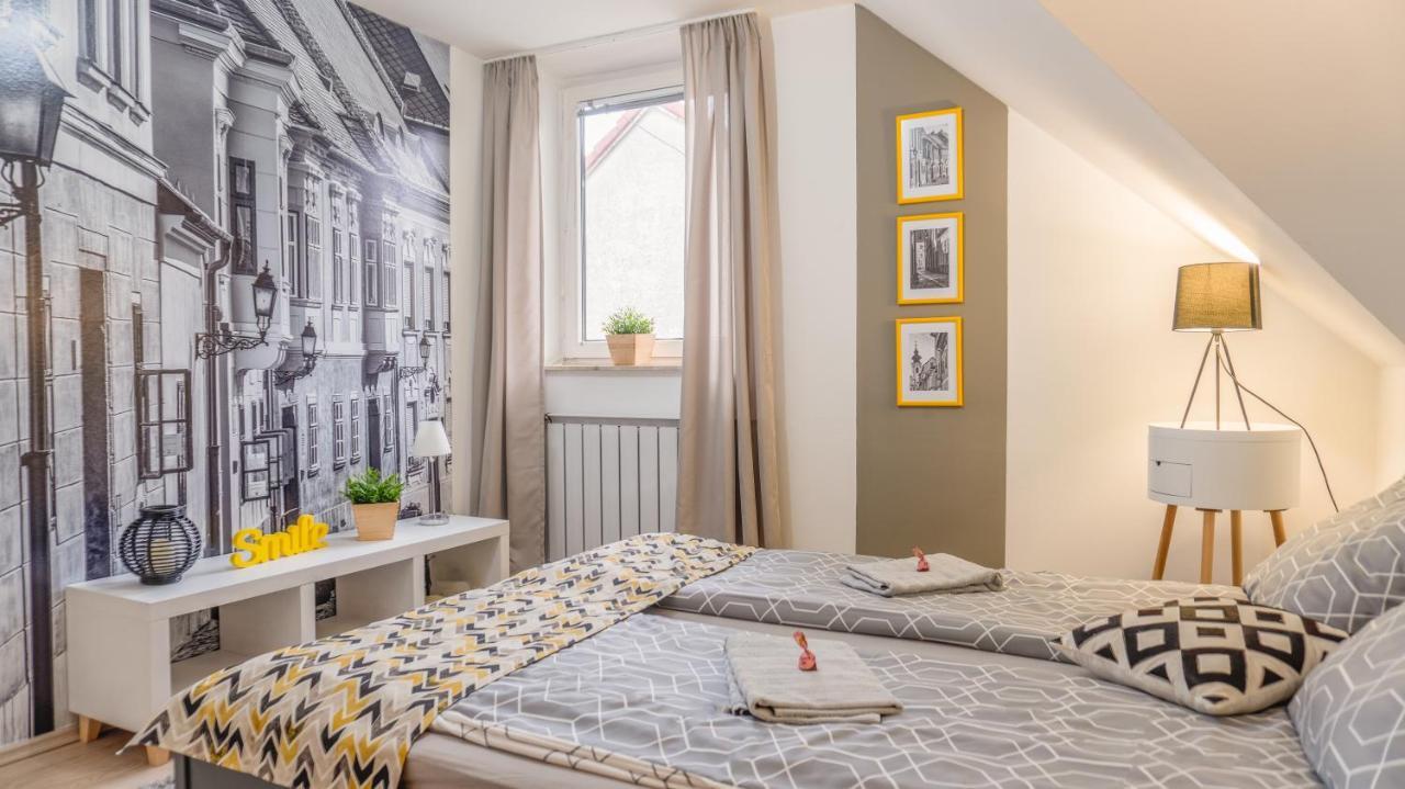 Luxury Studio 24 Gyor Bagian luar foto